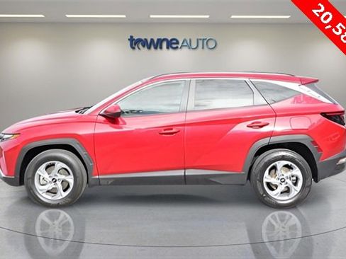 Used 2023 Hyundai Tucson SEL image 2