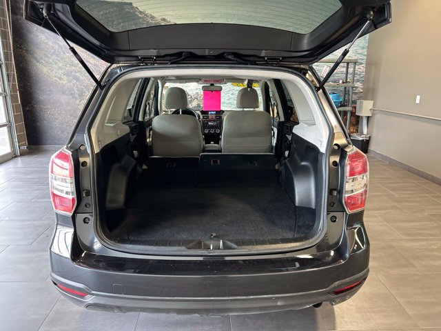 Used 2015 Subaru Forester 2.5i Premium w/ All-Weather Package AWD/4WD image 32