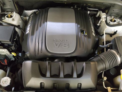 Used 2018 Jeep Grand Cherokee Overland image 30