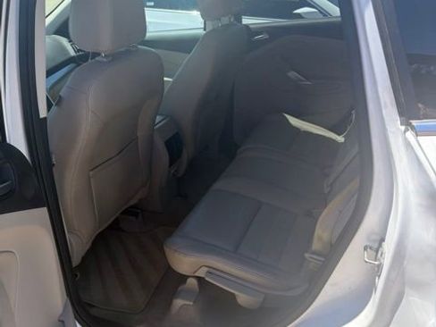 Used 2013 Ford Escape SEL FWD image 3