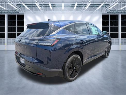 New 2025 Nissan Murano SV image 3