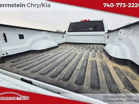 Used 2024 RAM 3500 Big Horn image 33