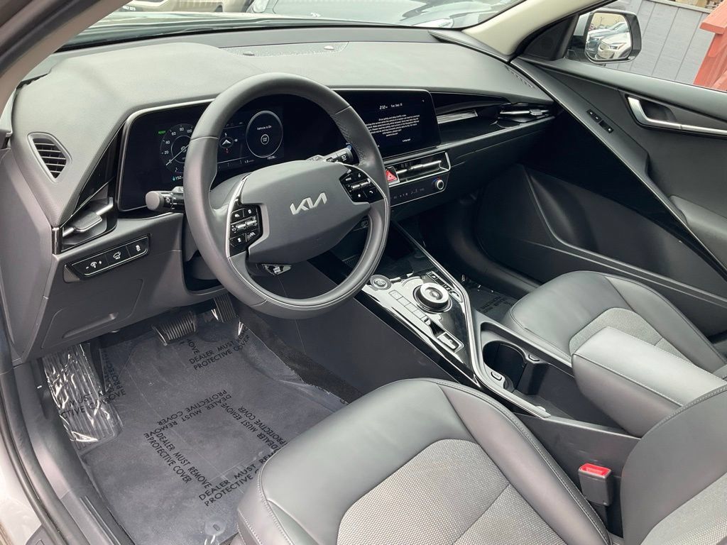 Used 2024 Kia Niro Wind FWD image 6