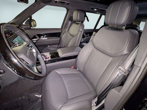 New 2026 Land Rover Range Rover Long Wheelbase SE AWD/4WD image 15