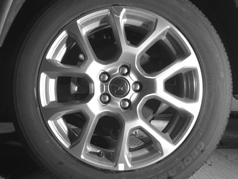 Used 2025 Jeep Compass Limited image 14