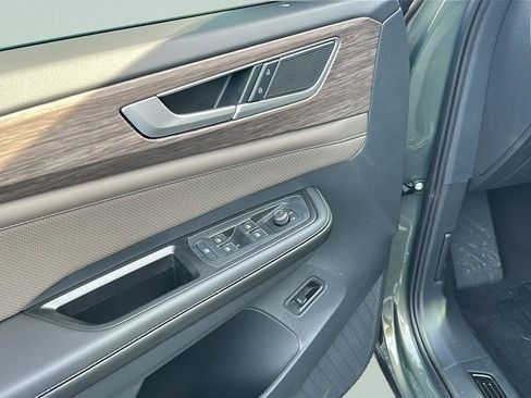 New 2026 Volkswagen Atlas SEL AWD/4WD image 10