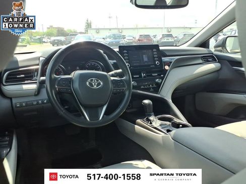 Used 2024 Toyota Camry SE w/ Cold Weather Package AWD/4WD image 13