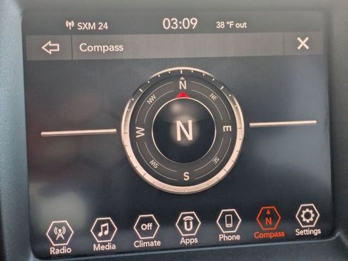 Used 2019 Jeep Compass Trailhawk image 26