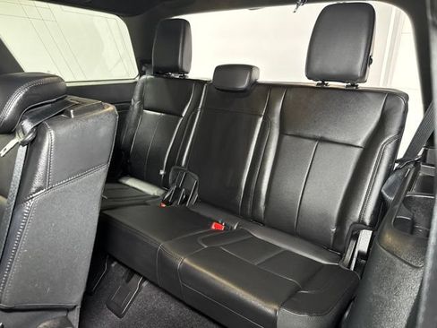 Used 2021 Ford Expedition XLT AWD/4WD image 27