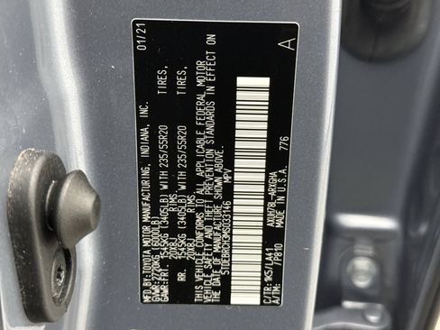Used 2021 Toyota Highlander Platinum AWD/4WD image 11
