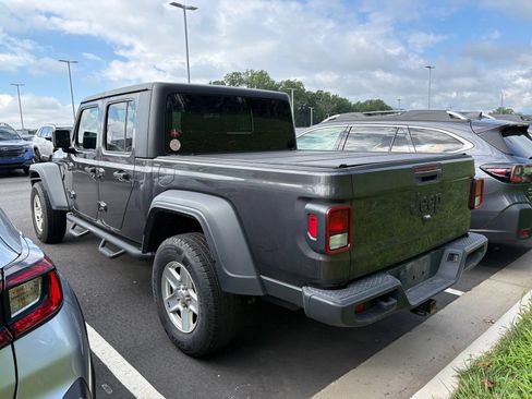 Used 2020 Jeep Gladiator Sport w/ Quick Order Package 24S AWD/4WD image 4