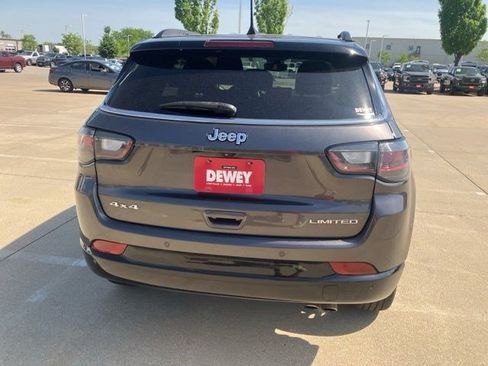 Certified 2022 Jeep Compass Limited w/ Elite Group AWD/4WD image 7