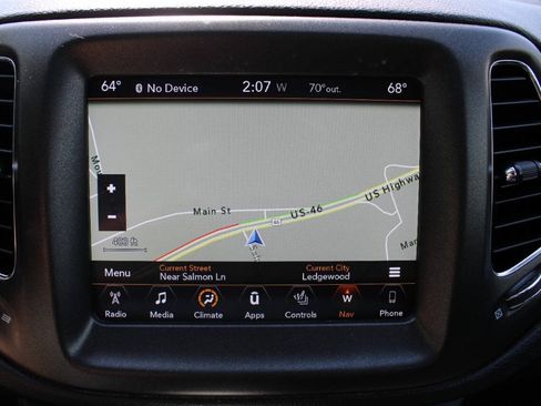 Used 2017 Jeep Compass Trailhawk w/ Navigation Group AWD/4WD image 43
