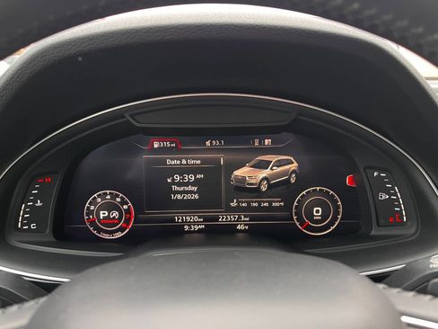 Used 2018 Audi Q7 3.0T Prestige w/ Prestige Package image 11