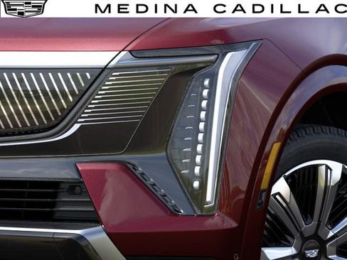 New 2025 Cadillac Escalade IQ Luxury 2 image 10