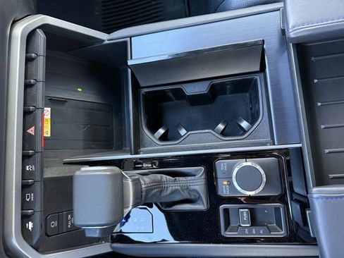 Used 2024 Toyota Tundra Platinum image 26