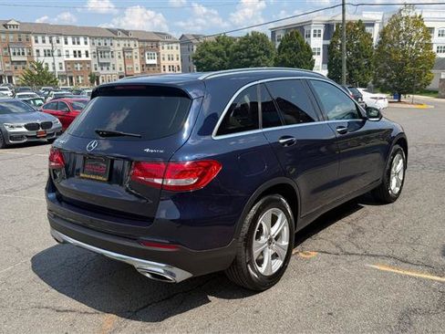 Used 2017 Mercedes-Benz GLC 300 4MATIC image 6