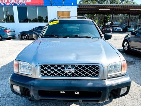 Used 2001 Nissan Pathfinder SE image 7
