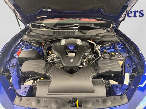 Used 2022 Maserati Ghibli Modena Q4 image 5