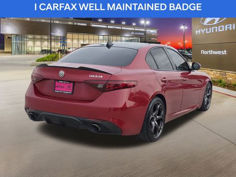 Used 2018 Alfa Romeo Giulia Ti Sport w/ Quick Order Package 22U Sport image 7