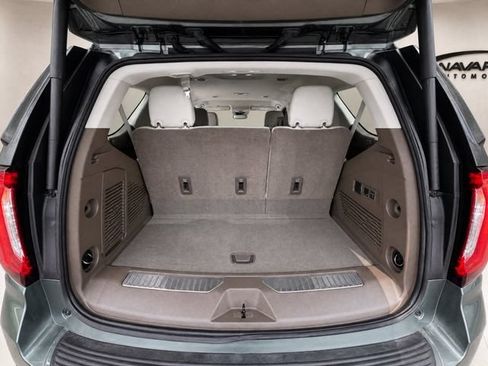 Used 2024 GMC Yukon Denali RWD image 13