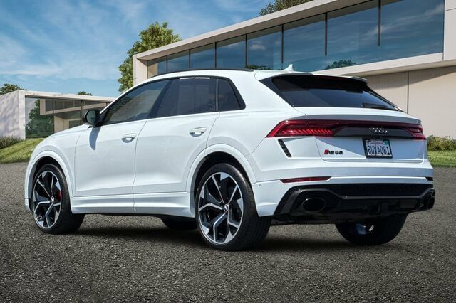 Used 2021 Audi RS Q8 w/ Carbon Optic Package AWD/4WD image 6