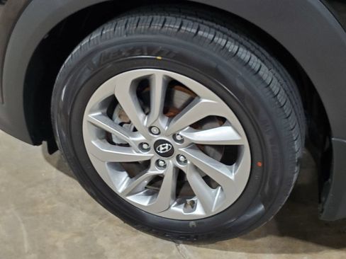 Used 2016 Hyundai Tucson SE w/ Option Group 02 FWD image 40