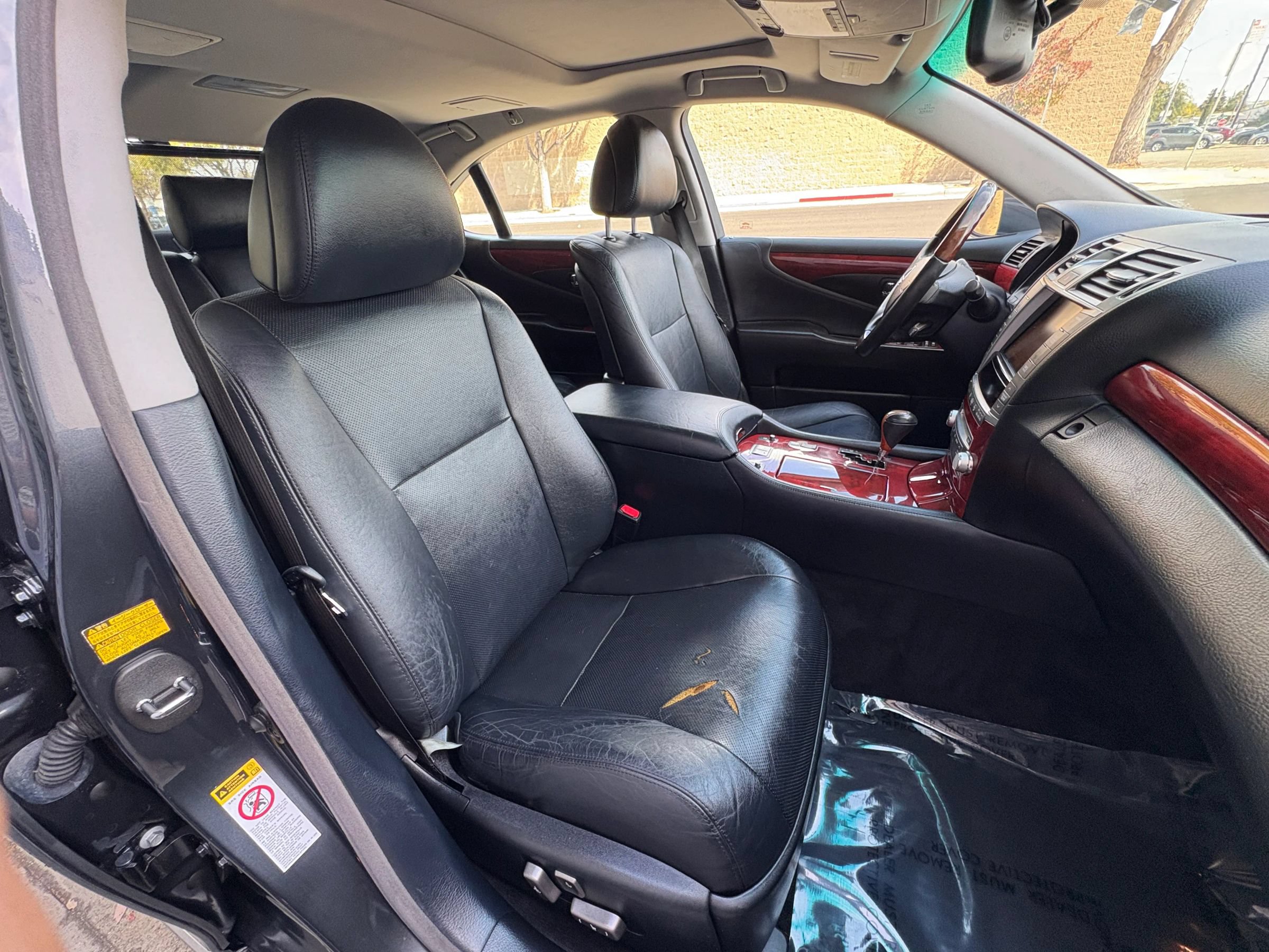 Used 2010 Lexus LS 460 RWD image 13
