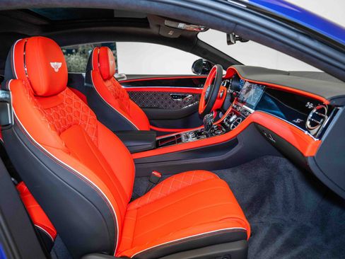 Used 2024 Bentley Continental GT V8 image 2