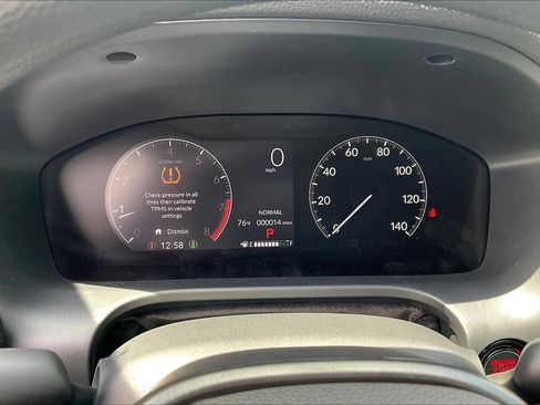 Used 2026 Honda HR-V LX image 13