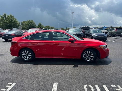 Used 2025 Honda Civic LX image 10
