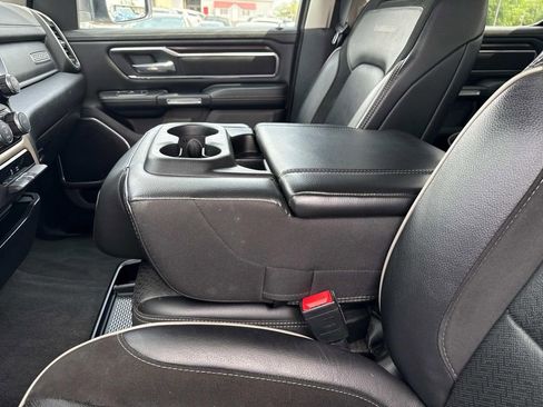 Used 2022 RAM 1500 Laramie AWD/4WD image 14