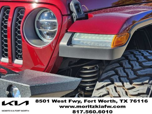 Used 2021 Jeep Gladiator Mojave AWD/4WD image 7