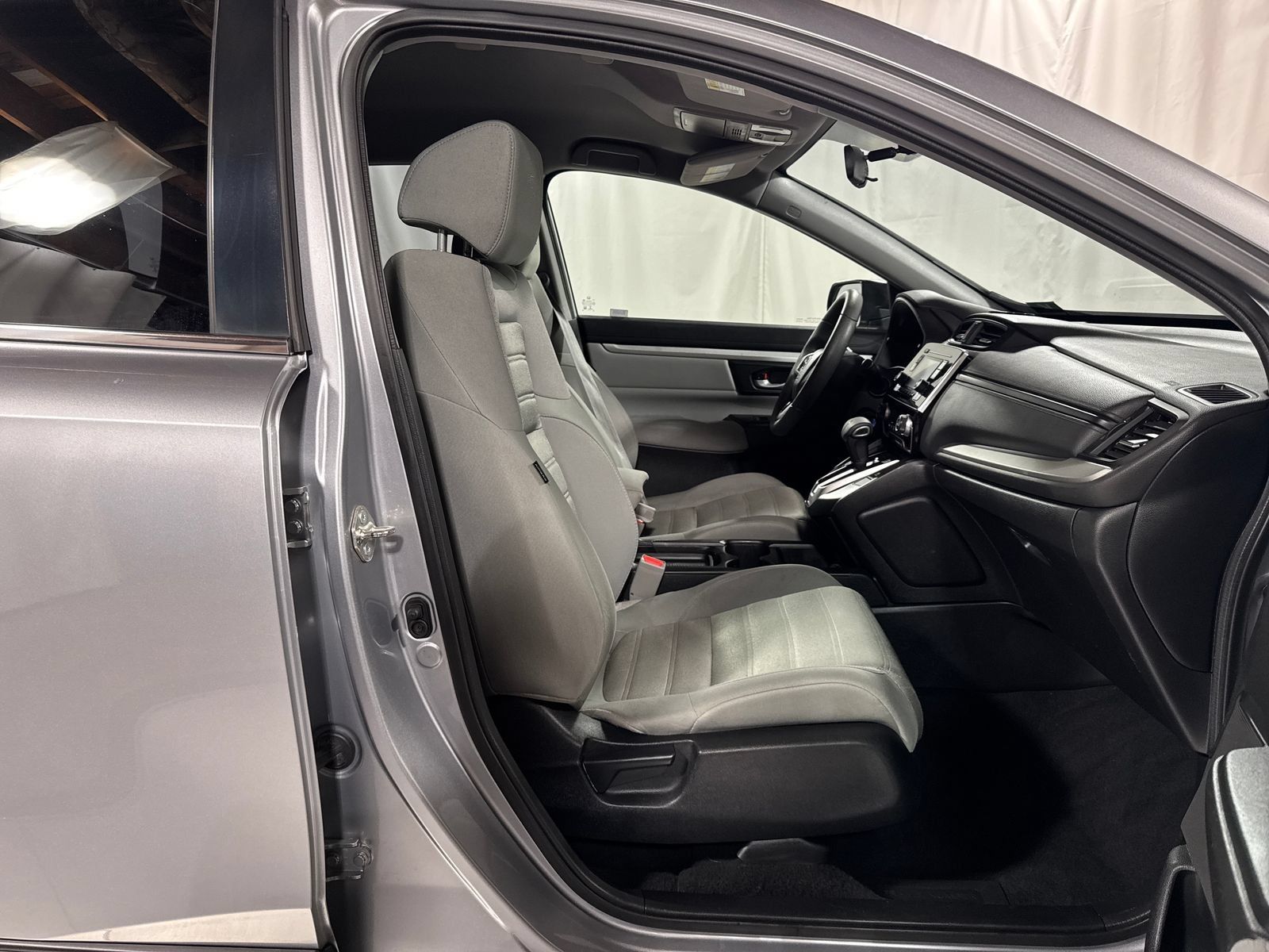 Certified 2018 Honda CR-V LX image 15