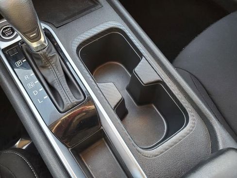 Certified 2024 Nissan Sentra SV image 21