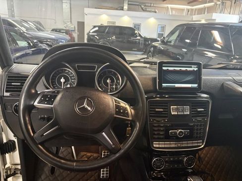 Used 2015 Mercedes-Benz G 63 AMG G 63 AMG image 9