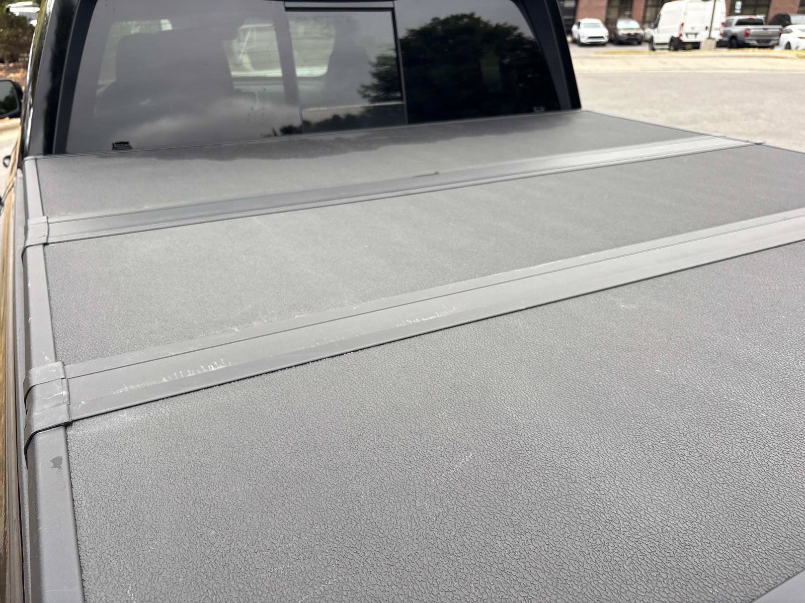 Used 2025 Honda Ridgeline Black Edition image 32