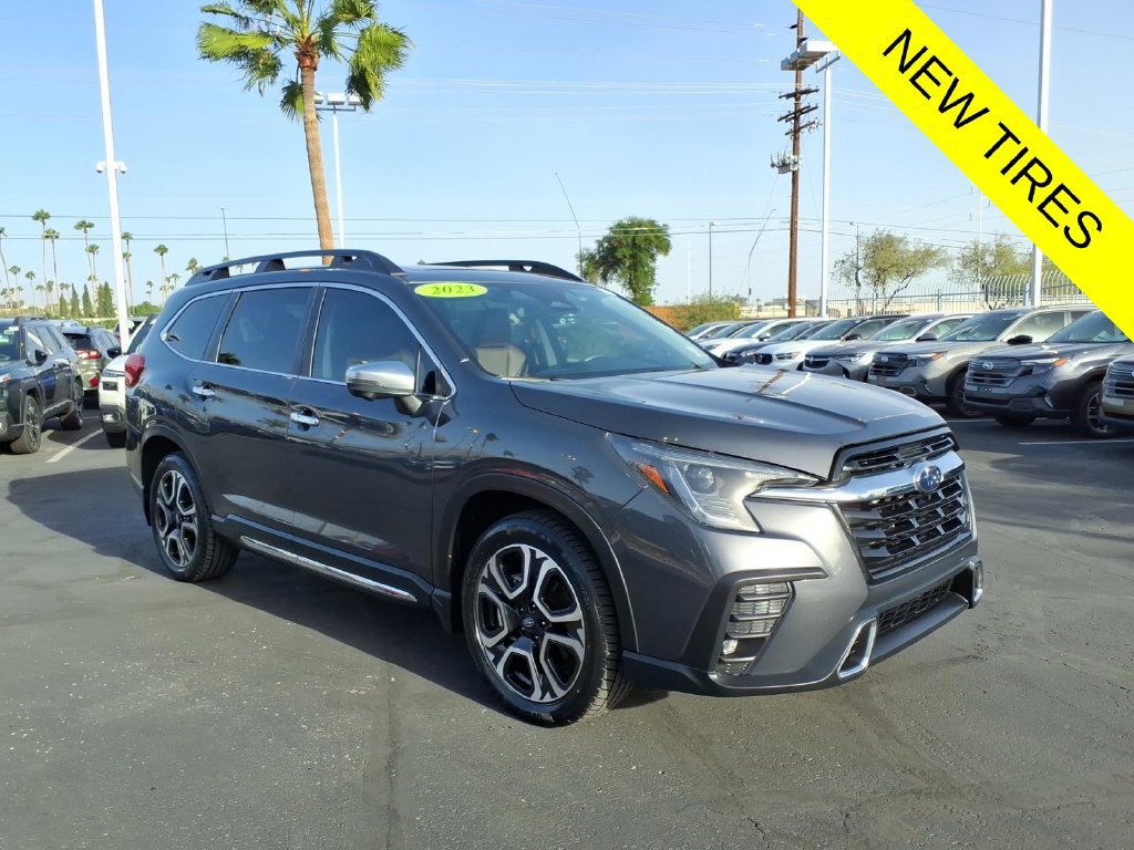Certified 2023 Subaru Ascent Touring AWD/4WD image 1