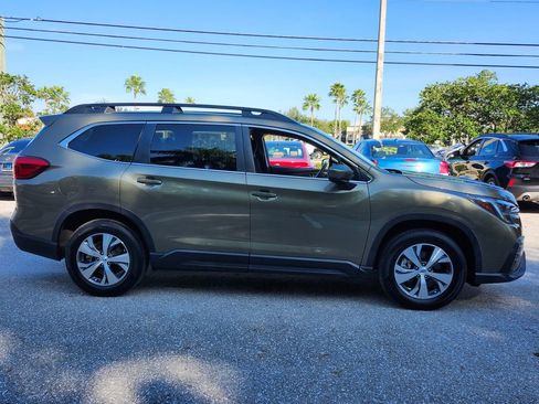 Used 2024 Subaru Ascent Premium w/ Convenience Package image 16