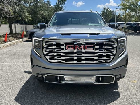 Used 2024 GMC Sierra 1500 Denali AWD/4WD image 9