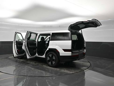 New 2026 Hyundai Santa Fe SE FWD image 45