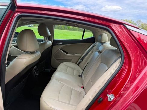 Used 2012 Kia Optima EX w/ Premium Pkg FWD image 8