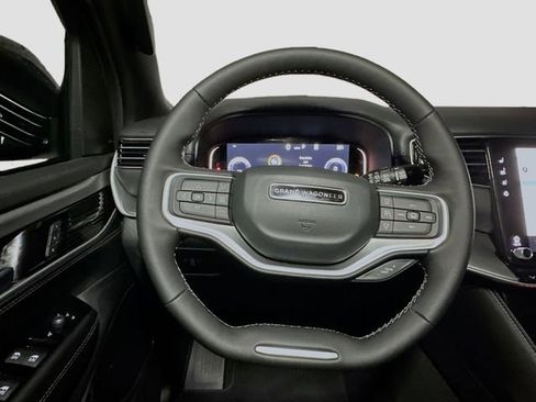 New 2026 Jeep Grand Wagoneer Limited image 7