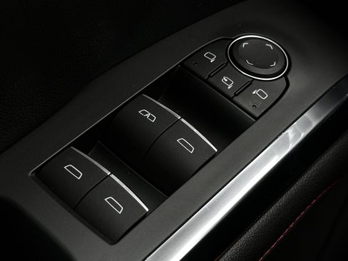 Certified 2024 Chevrolet Traverse RS w/ LPO, Floor Liner Package image 13