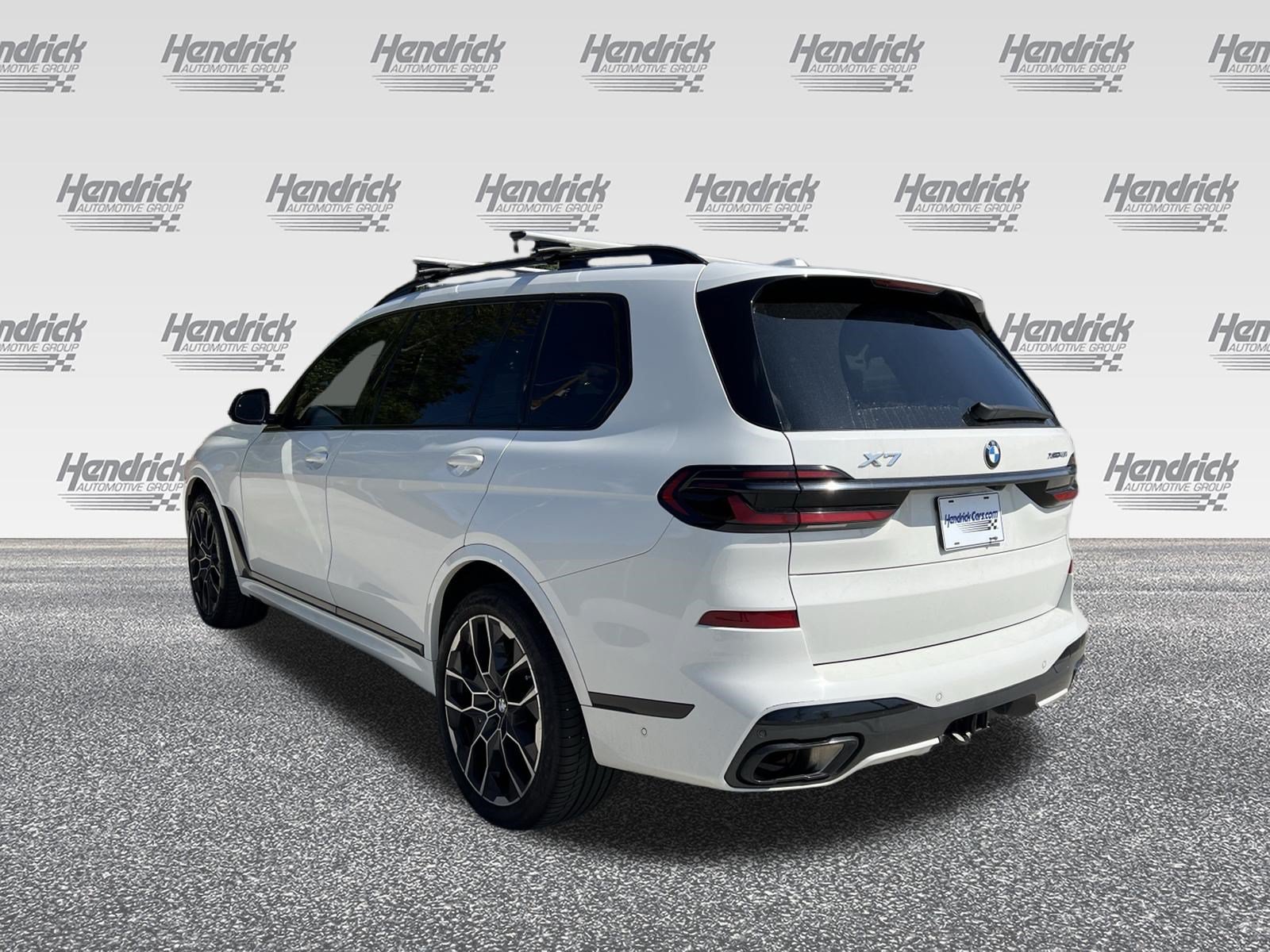 Used 2024 BMW X7 xDrive40i w/ Executive Package AWD/4WD image 7