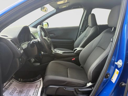 Used 2021 Honda HR-V Sport image 12