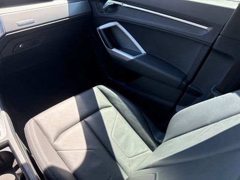 Used 2021 Audi Q3 2.0T Premium w/ Convenience Package image 15