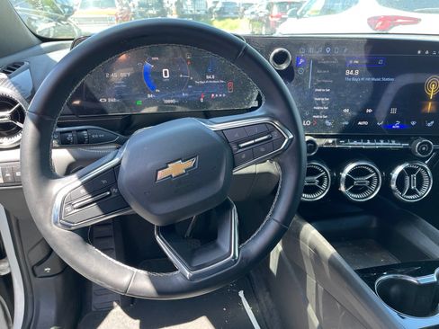Used 2024 Chevrolet Blazer EV LT AWD/4WD image 7