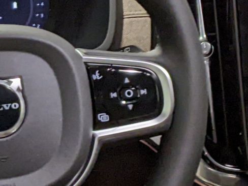 New 2026 Volvo XC90 B6 Ultra w/ Protection Package image 18