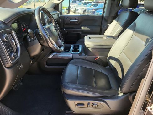 Used 2022 Chevrolet Silverado 3500 LTZ w/ LTZ Plus Package image 16